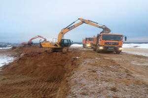 Аренда экскаватора-погрузчика 